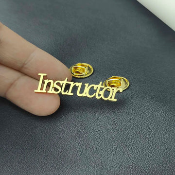 Custom Name Brooch for Men Personalized Stainless Steel Customized Logo Pins Nameplate Brooch Women Wedding Jewellery Gift New