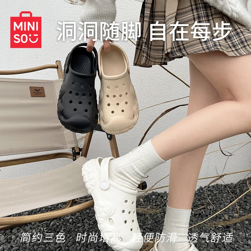 MINISO Comfortable Outdoor Casual Beach Sandals Wear-Resistant Anti-Slip Breathable Clog Shoes Anime Themed Toys And Hobbies