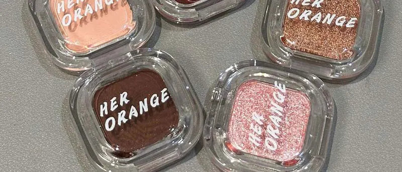 Gothic Smoked Red Brown Eyeshadow Palette