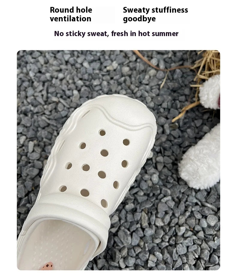MINISO Comfortable Outdoor Casual Beach Sandals Wear-Resistant Anti-Slip Breathable Clog Shoes Anime Themed Toys And Hobbies
