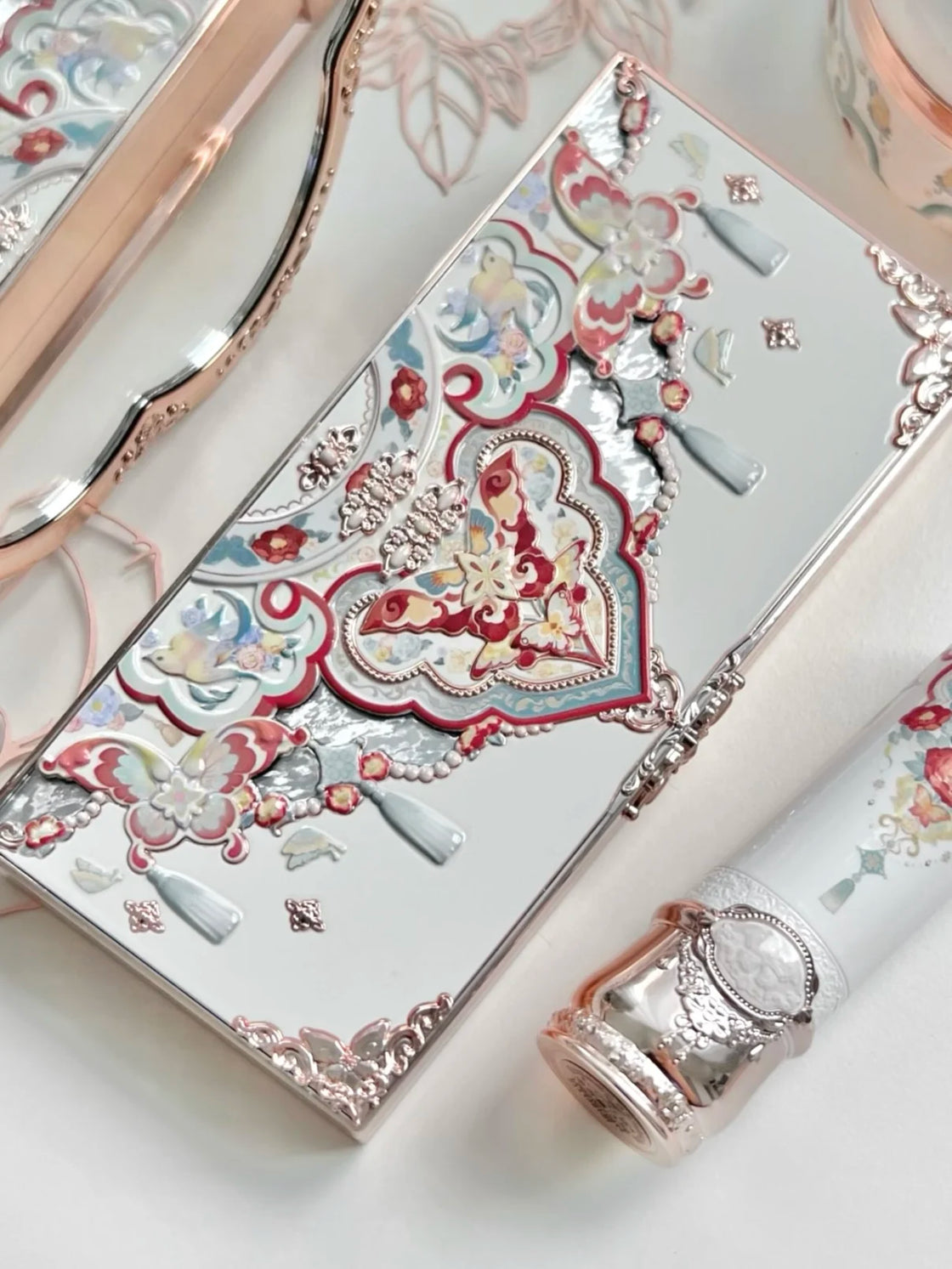 Flower Knows Butterfly 6-Color Eyeshadow Palette