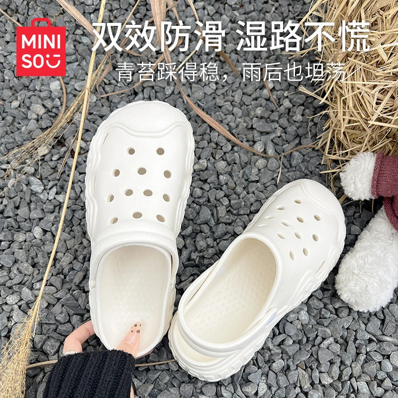 MINISO Comfortable Outdoor Casual Beach Sandals Wear-Resistant Anti-Slip Breathable Clog Shoes Anime Themed Toys And Hobbies