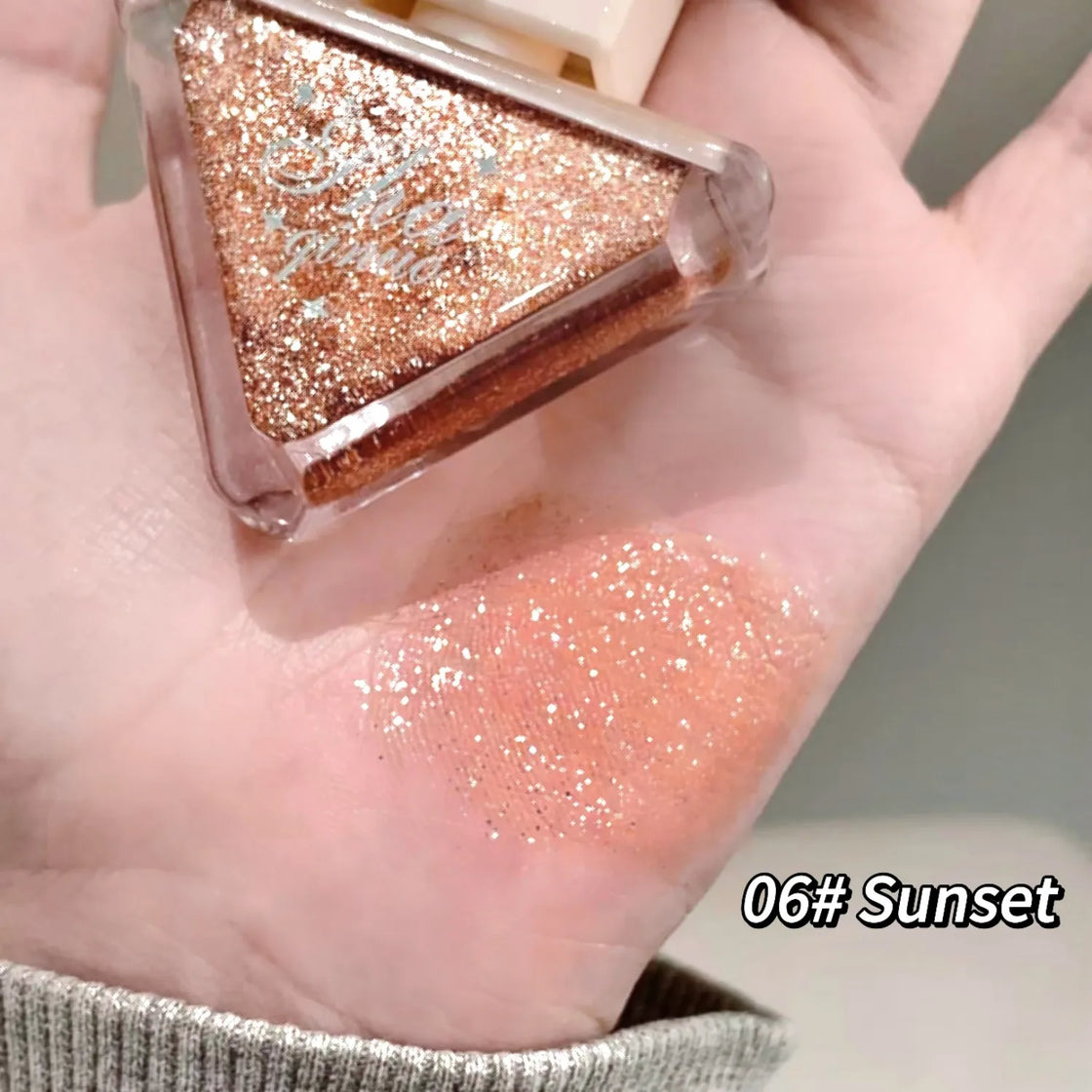 SHAQINUO Pearlescent Glitter Liquid Eyeshadow
