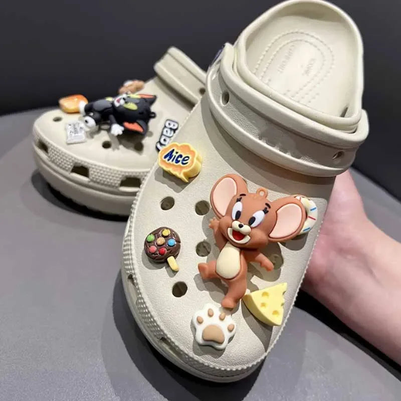 MINISO Tom & Jerry Shoe Charms Set